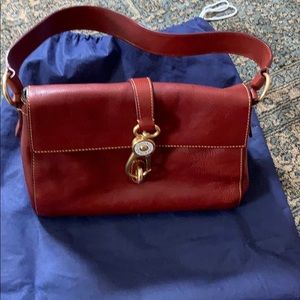 Florentine leather shoulder bag with clasp front